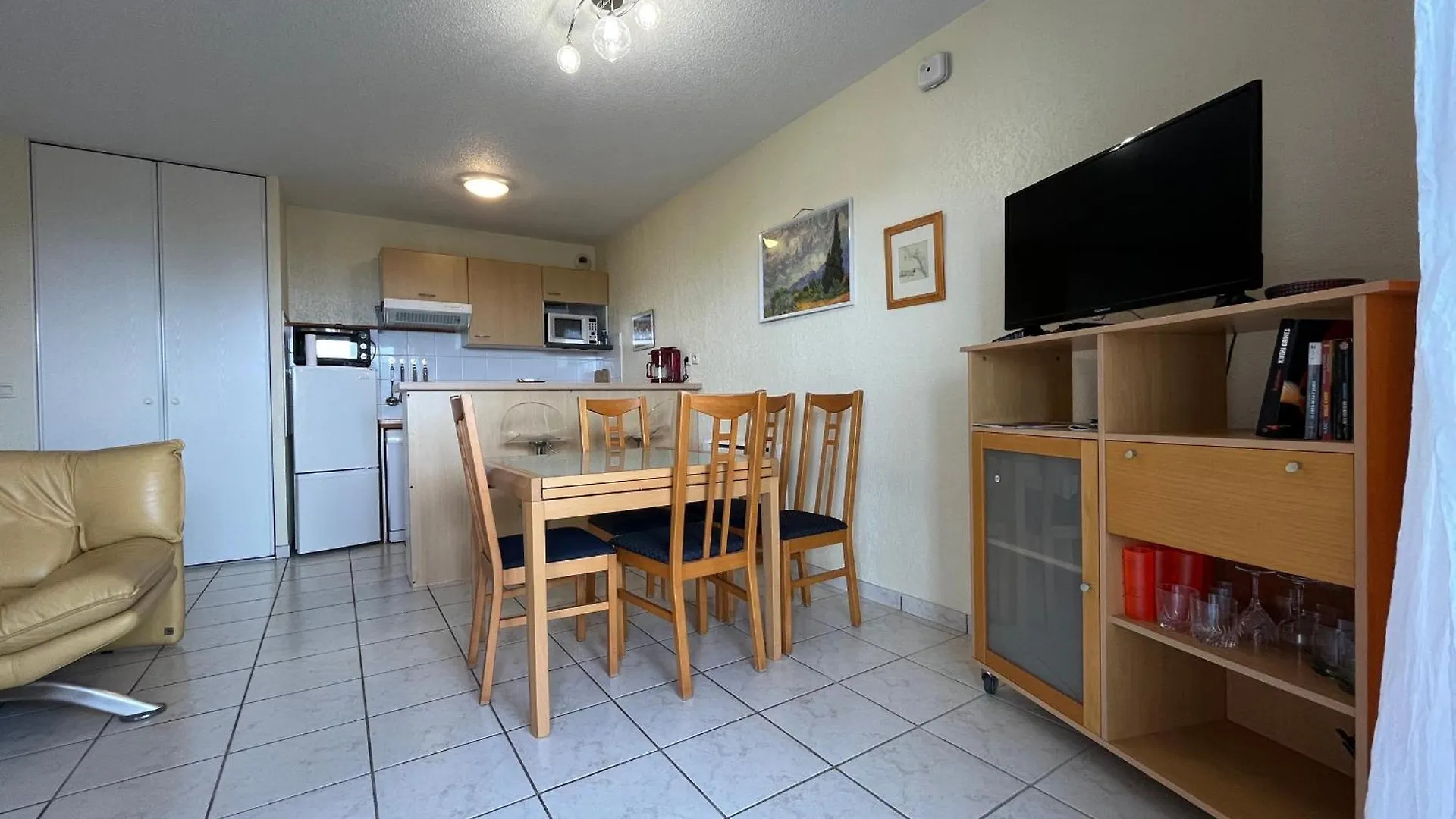 Appartement Familial Avec Piscine, Wifi Et Parking - Fr-1-498-104 Publier